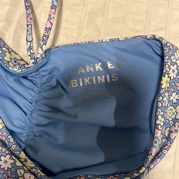 Frankie’s Bikini Springtime Jagger Bandeau, Foxy String Top, Foxy Cheeky Bottom - Picture 13 of 16